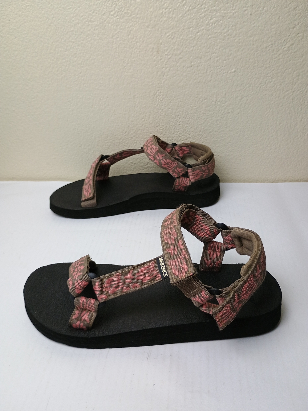 Cior Merence Size 9 Sport Slingback Sandals Yoga Mat Insole Hiking Outdoor